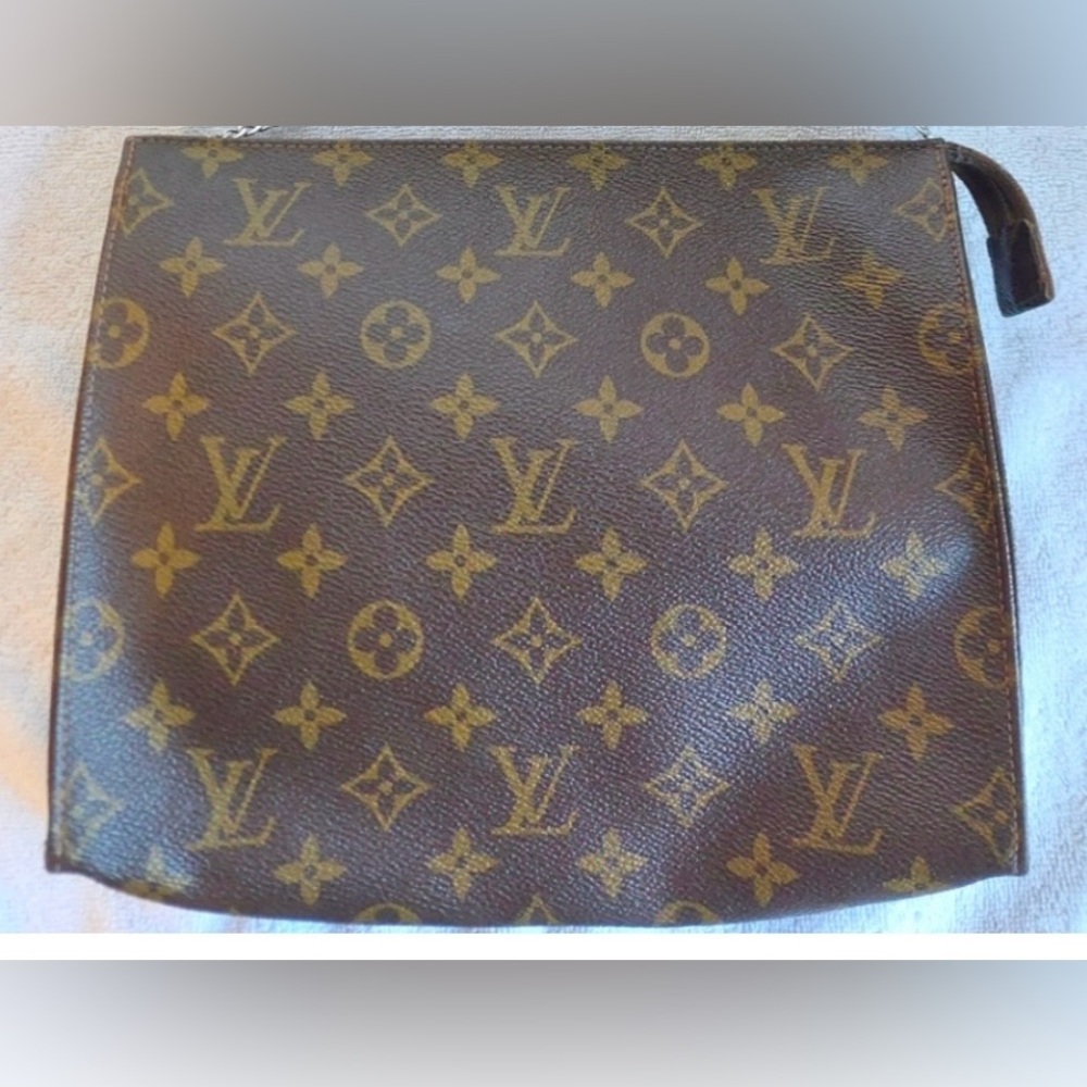 Vintage Louis Vuitton Toiletry Bag